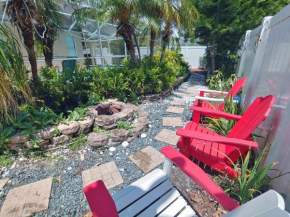 Cozy and Conveniently located Pool Home with Free WiFi